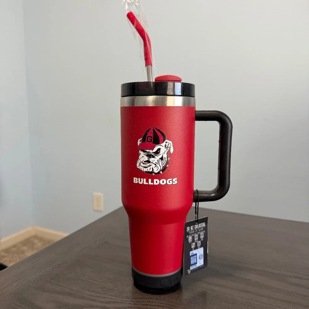 NCAA University Of Georgia UGA Bulldogs Huge 38 Oz Tumbler w/Bluetooth Speaker‎